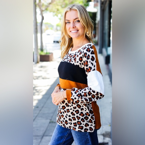 NWT Haptics RUST ANIMAL COLOR BLOCK TOP - Picture 5 of 6